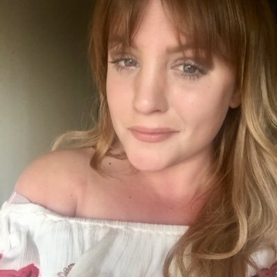 Marketing - Mother - Over thinker - Writer - Blogger - Networker - Coffee lover