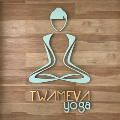 āĢ Unidad. Bienestar. Paz. ArmonÃa. #TwamevaYoga #Yoga #SatÊliteāĢ https://t.co/8vLd7rLHaT