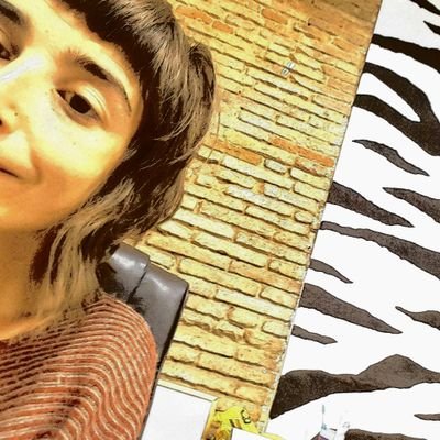 maitetxe's profile picture. Aprenc a @AuladIdiomes
Coopero a @LaBastardaSants
Ordizia-Sants