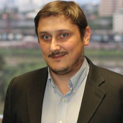 KalilLessi's profile picture. Interested in exchanging experiences on tech trends for PS, Digital Manufacturing/IIoT and in discuss new Pharma PS business models. Views are my own.