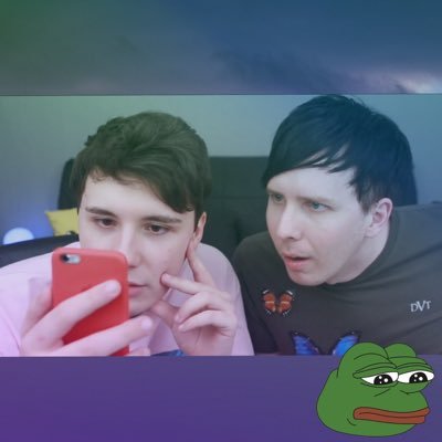 sarahlolololo's profile picture. hmuuuuu👩🏻‍💻.