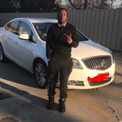 Shorty I'm a Baller, Buy you what you wanna.. #SelfMade #EIU18 R.I.P to my fallen👼🏾