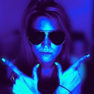 CherryThrustra's profile picture. Todo lo que sé, se lo debo a mi Ignorancia. Activista Universal ··· Friedrich Ain´t not Dead ··· GoVegan ++