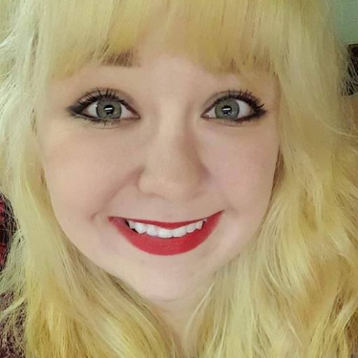 wordswithmoxie's profile picture. UE Graduate || Writer || Unicorn