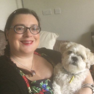 I am a newspaper journalist from Northern Ireland who has decided to take her passion for entertainment into the blogosphere