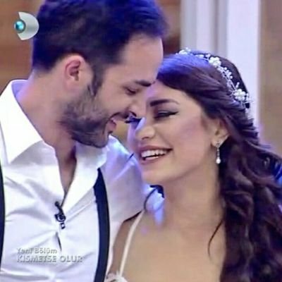 ece_guneri's profile picture. 