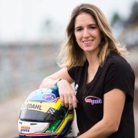 Bia Figueiredo(@Biaracing) 's Twitter Profileg