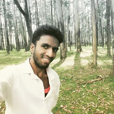 AKHI396's profile picture. South Indian