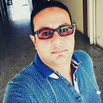 ‏مازلت حيا واؤمن بأنى سأجد الطريق يوما ما، إلى ذاتى،إلى حلمى،إلى ما أريد.،