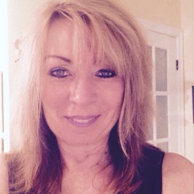 oliviajolie9's profile picture. 