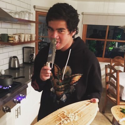 Calum mi pastor💕 voten 5sos: https://t.co/E6YxFS7G24