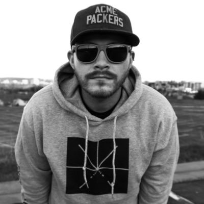 MikeGolisch's profile picture. Music lover/Wannabe photographer. I barely use Twitter.