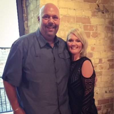 Julesazzato's profile picture. Empowering, motivating and inspiring others!