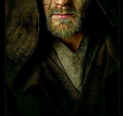 Jedi Obi Wan Kenobi, fui padawan de Qui-Gon Jinn y maestro de Luke Skywalker y del que yo considero mi hermano, Anakin.