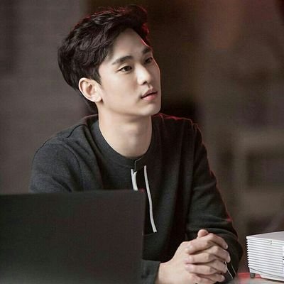 Roleplayer for Kim Soo Hyun [ 김수현] as Actor, model & singer from South Korea. #ActSQ €3440 @solarkiim's got me
