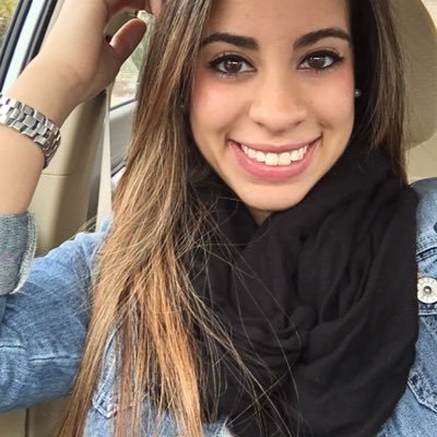 ivonnesjournal's profile picture. God is my deliverer ✝️ ➿ SHARE the Gospel ➿ Mother & Wife 👶🏻👰🏻 Passion for fitness 🏋🏽 ➿ More Daily Devotionals & fitness tips on Instagram ➿ivonnemsantos