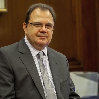 AdrianGiacchino's profile picture. CPN y Lic. Administración. Economía y Finanzas. Ex-Director BNA. Ex-Presidente BMR