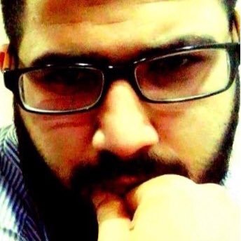 ResulAr73317952's profile picture. Arkada kalmış gözlerin sahipleri dertte ,
yumruktan güçlü sözlerle bu adam harpte...