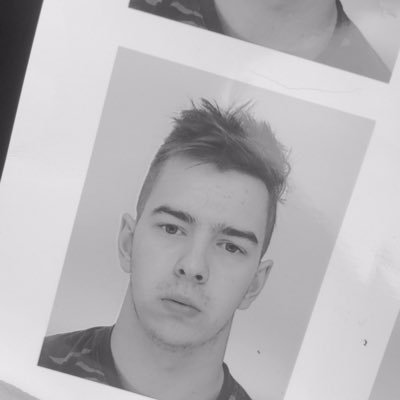 Alexx_Ede's profile picture. pF final signing