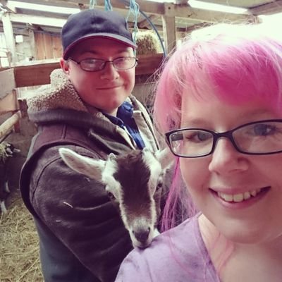Feminist ♀
Activist 💪
Young Women's Trust advocate 📢
LGBTQ+ 🌈
Goat enthusiast 🐐
Socialist 🙌