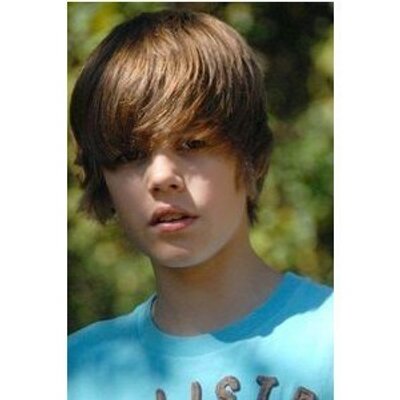 Profile Picture of Andrea Holcombe (@JustinDBLove99) on Twitter