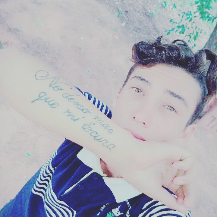El dinero no lo es todo el corazon no la es de oro que lo mas lindo en la vida no se cambia x tesoros