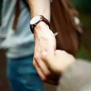 D7N_911's profile picture. الصفوة من البشر لا تتغير صفاتُهم حتى لو تغيّرت أحوالهم و ظُروفهم. فالمُحسن يظل محسنًا حتى لو ظُلم. والأمين يظل أميناً ولو خانه الآخرون ..