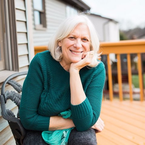 #Artist #ArtTherapist & #Author of #BirdsOfAFeather + Chairwoman of the #Lithuanian Nationality & Heritage Room @PittTweet. Alumna of @setonhill and @ChathamU.