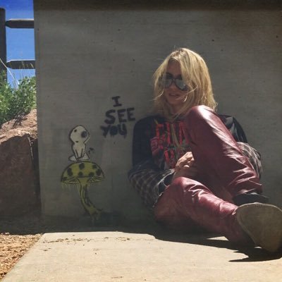 Spooky_Mudbox's profile picture. 