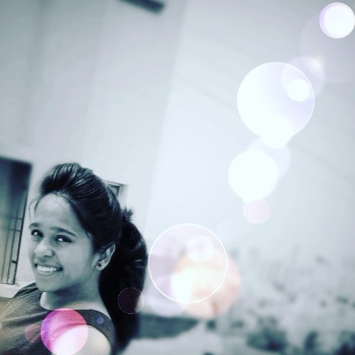 aakanshasaxena8's profile picture. 