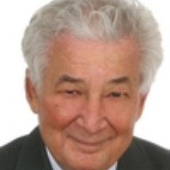Steve is a coach .mentor and law of attraction guide who will take you by the hand to help you manifest the life you desire
