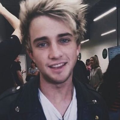 dalton rapattoni winked at me & called me brilliant