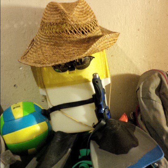 ColibriKerfufle's profile picture. Don't sue me. I'm just an imaginary cow.