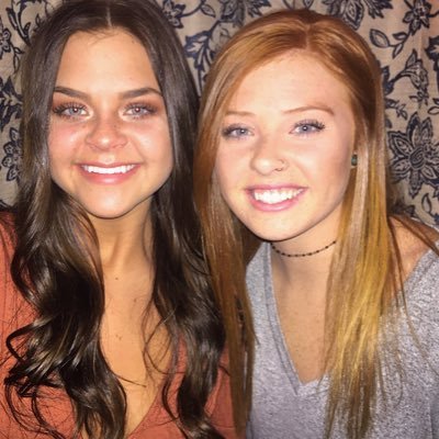 YbbaRetniw's profile picture. 