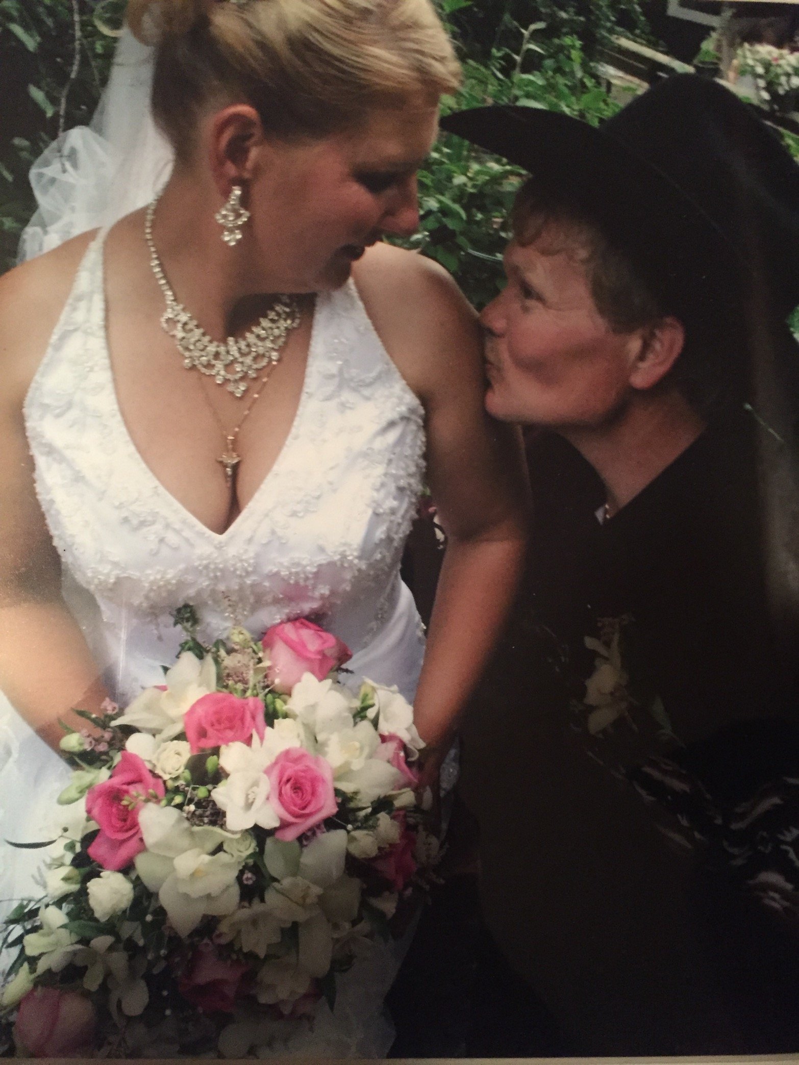 DianeRose1054's profile picture. Country Life Farms Ltd.