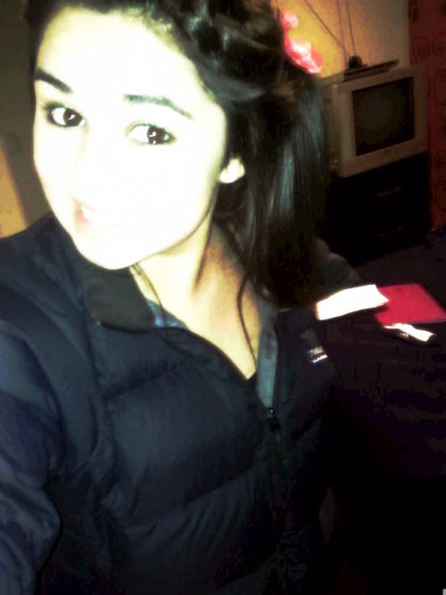 ___justsing's profile picture. hey, im Tisean Pokoati.
i live in NZ. im a singer.
going to be in LA in a few years singing. you'll see ;D