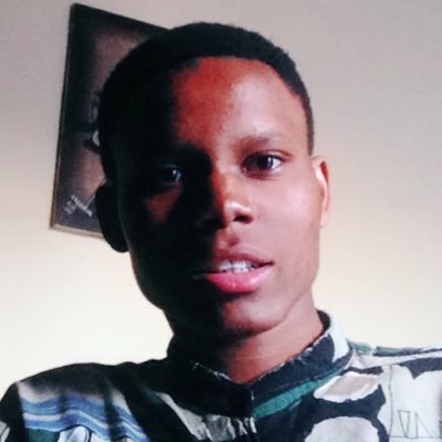 edio_mauricio's profile picture. E que fique muito mal explicado. Não faço força para ser entendido. Quem faz sentido é soldado. Real Madrid & Man. United Fan
