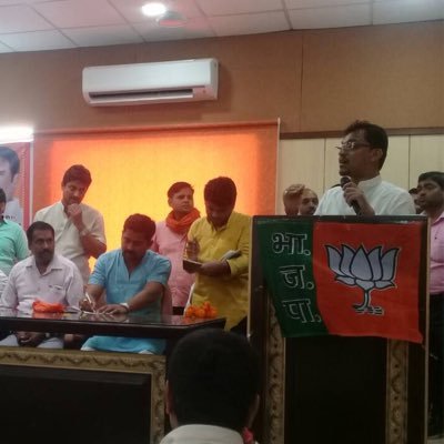 AnkitCA's profile picture. Charetered Accountant by Proffession, A law Graduate , A keen learner, Budding Entrepreneur & last but not the least a Young Politician !!!