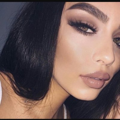 Makeup_Posts__'s profile picture. Makeup Posts 💯