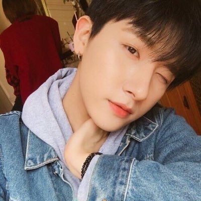 Lim Changkyun; —The best person in my life,when he smiles i smile too, i Love everything about his.He changed my life{♡}