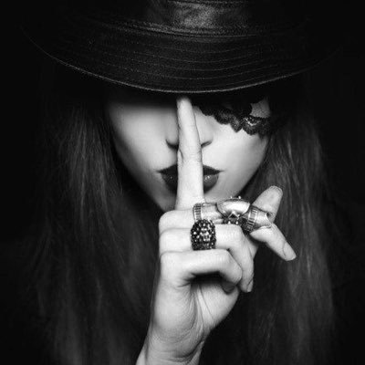 You all know me. But I know you better. DM me secrets/questions & I'll let them go viral 😈 your secrets safe with me.