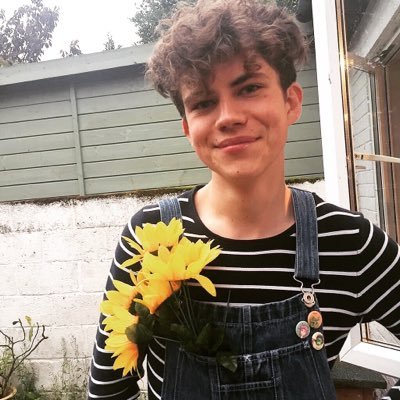 gentlyezra's profile picture. 'funny guy'