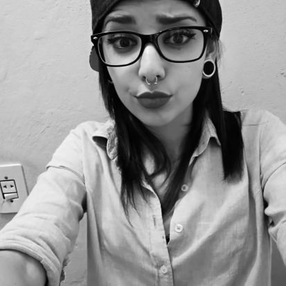 Foda-se suas opiniões Estou Aki Para Me divertir não Para ser normal! 🌈lesbica sim 😍🌈 ♌ sigo de volta 💗