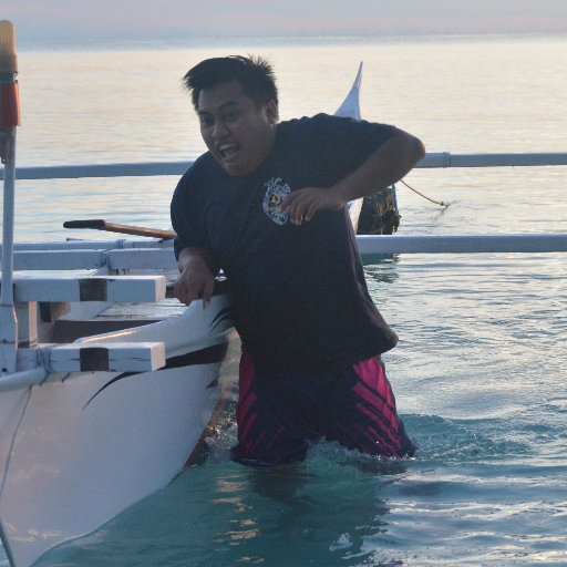 yeyegilbert's profile picture. Life is too short to regret!