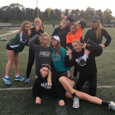 mgtf2017's profile picture. Hey ladies, this Twitter is ran by your 2017 SENIORS!! Get fired up for the season by following us and @medhsgirlstrack @MGXC_training for updates 👟🏃🏼‍♀️