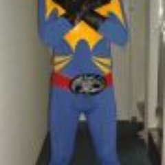 blackmachineman's profile picture. 戦闘員、黒テカリ、黒革などのフェチものが大好物。