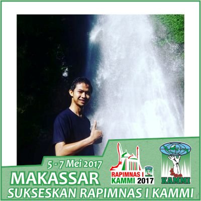 Jika kita dilahirkan bukan menjadi seseorang yang cerdas, jadilah seseorang yang baik dan bermanfaat bagi banyak orang.
Khoirunnas anfa uhum linnas