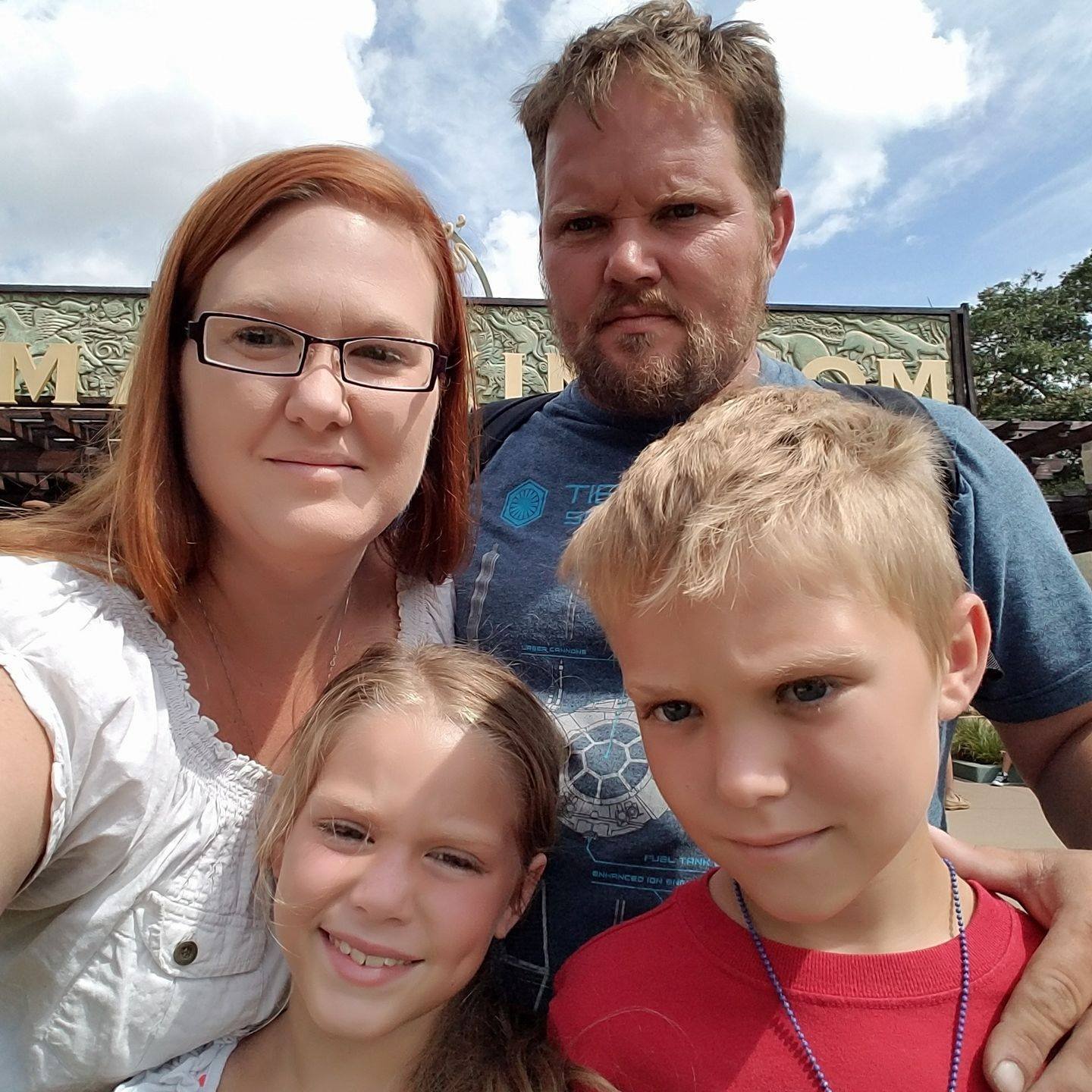 Callicattie's profile picture. Wife, Mother, Friend