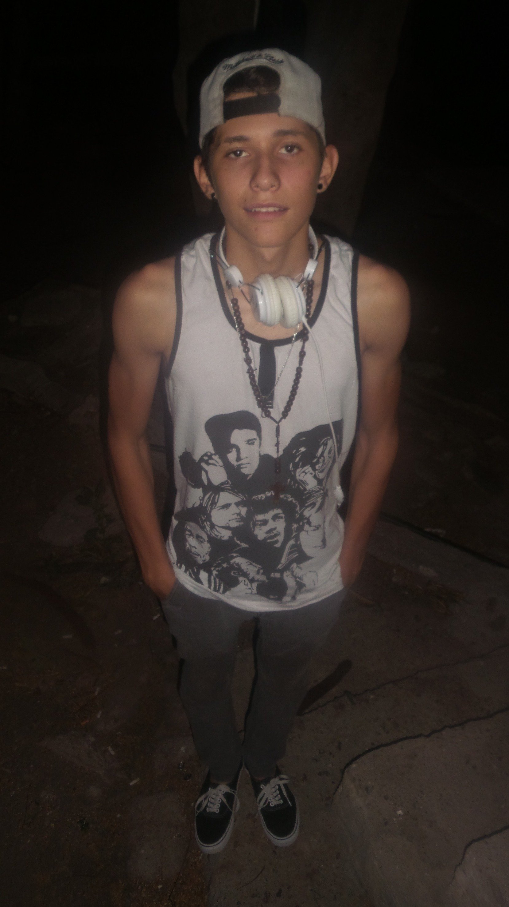 bapz12's profile picture. 