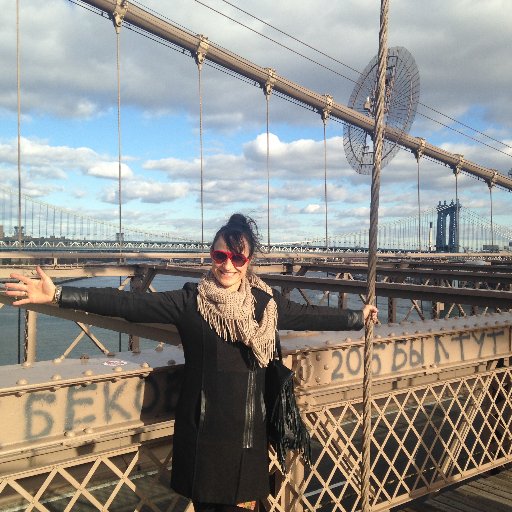 Teacher, Optimist, Explorer, Family gal. Views are my own.
